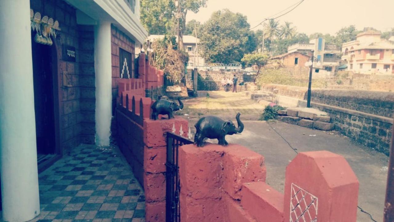 Magadh Resort ,In Fort Panhala Hotel Panhāla 外观 照片